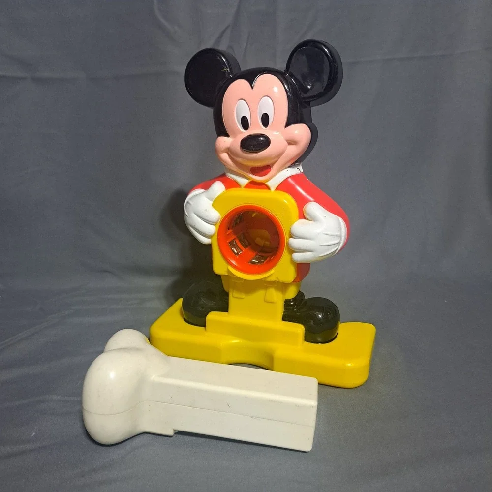 VTG Mickey Mouse Snow Cone Maker Shaved Ice‎